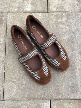 Wishbone // patterned flats